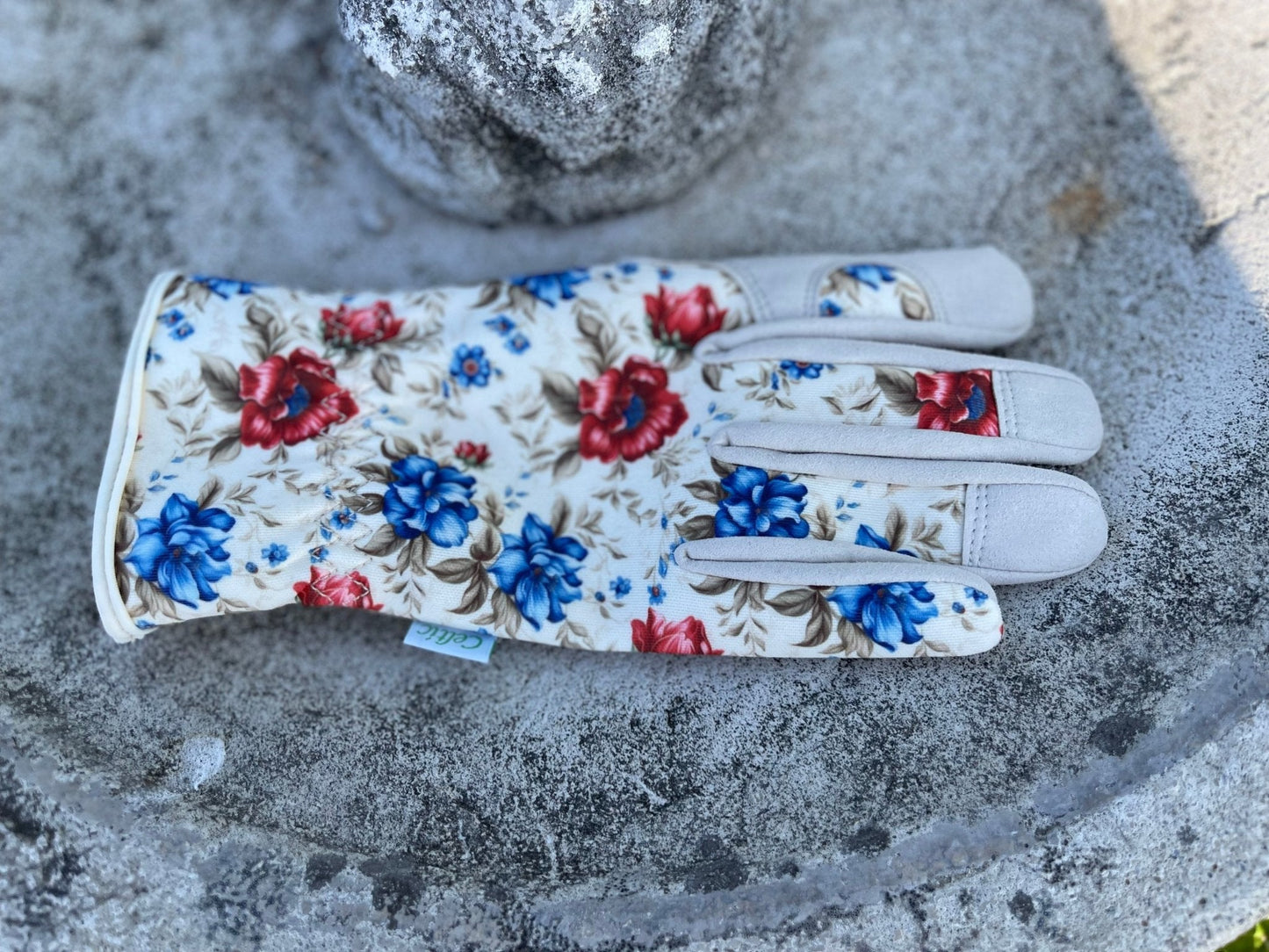 Women's Floral Gardening and Project Gloves "The Caroline"